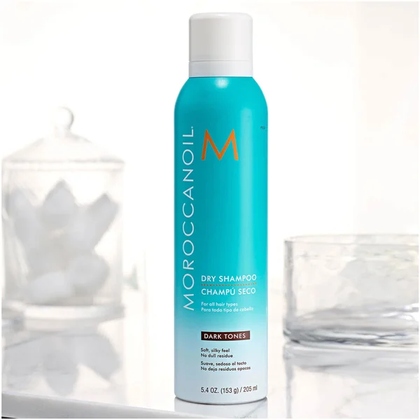 Moroccanoil Dry Shampoo Dark Tones 205ml 4 Moroccanoil Dry Shampoo Dark Tones 205ml - Image 2