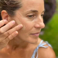 Balance Me BB Hyaluronic Skin Tint SPF25 40ml -Professional Care Product Stores 11419266 1764898481079326