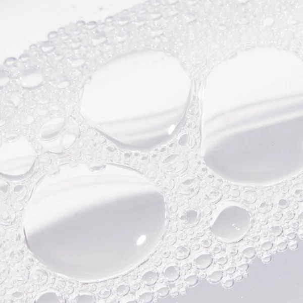 Tan-Luxe Hydra Mousse Hydrating Self-Tan Mousse 200ml - Light 6 Tan-Luxe Hydra Mousse Hydrating Self-Tan Mousse 200ml - Light - Image 4