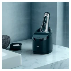 Braun Series 8 8390cc Next Generation, Electric Shaver, Clean&Charge Station, Fabric Case - Silver -Professional Care Product Stores 12439668 2134793791738554