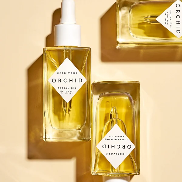 Herbivore Orchid Camellia And Jasmine Weightless Hydration Facial Oil 50ml 6 Herbivore Orchid Camellia And Jasmine Weightless Hydration Facial Oil 50ml - Image 4