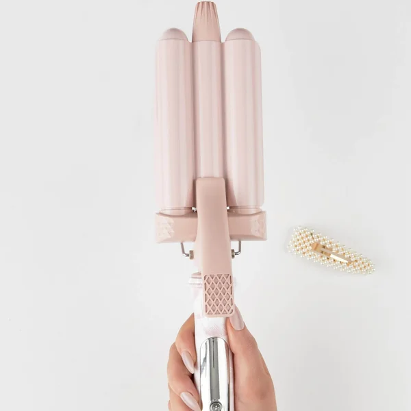 Beauty Works X Molly Mae Waver Limited Edition 4 Beauty Works X Molly Mae Waver Limited Edition - Image 2