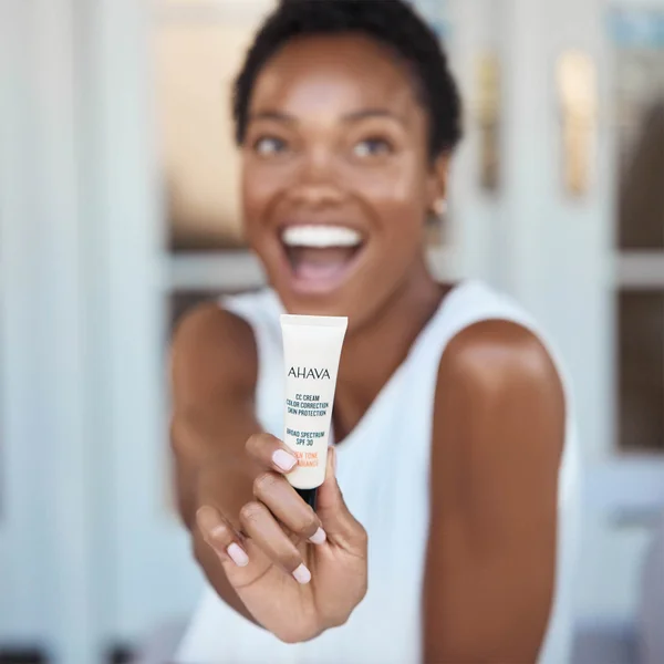 AHAVA CC Cream SPF30 Colour Correction 30ml 6 AHAVA CC Cream SPF30 Colour Correction 30ml - Image 4
