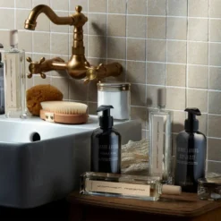 Serge Lutens Parole D'Eau Liquid Soap 240ml -Professional Care Product Stores 13486894 1964939984027986