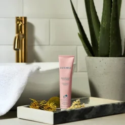 Liz Earle Brightening Treatment Clay Mask 75ml Tube -Professional Care Product Stores 13487118 4784927832607837