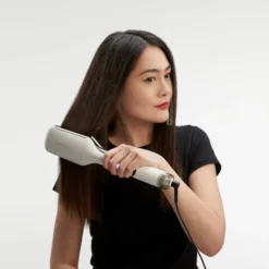 Ghd Duet 2-in-1 Hot Air Styler In White 13 Ghd Duet 2-in-1 Hot Air Styler In White -Professional Care Product Stores 14189998 1325029148400429